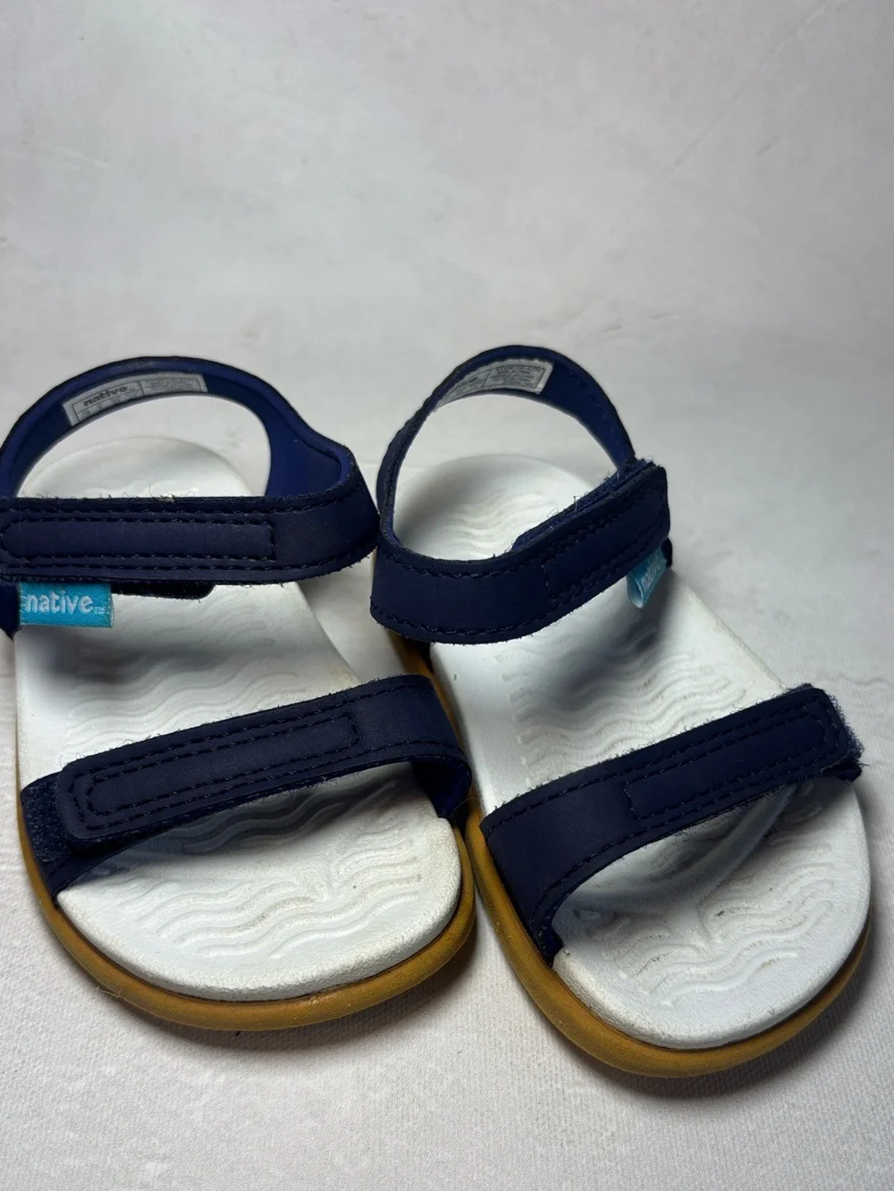 Native Kids Navy and White Sandals with Tan Sole, size 6 US toddler, waterproof